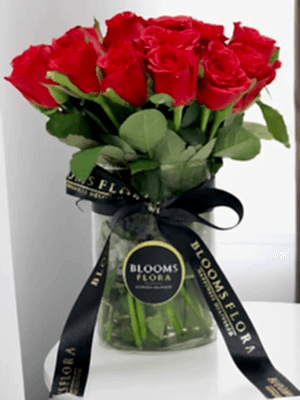 Antalya Lara Çiçek Siparişi - Vazoda Kırmızı Güller